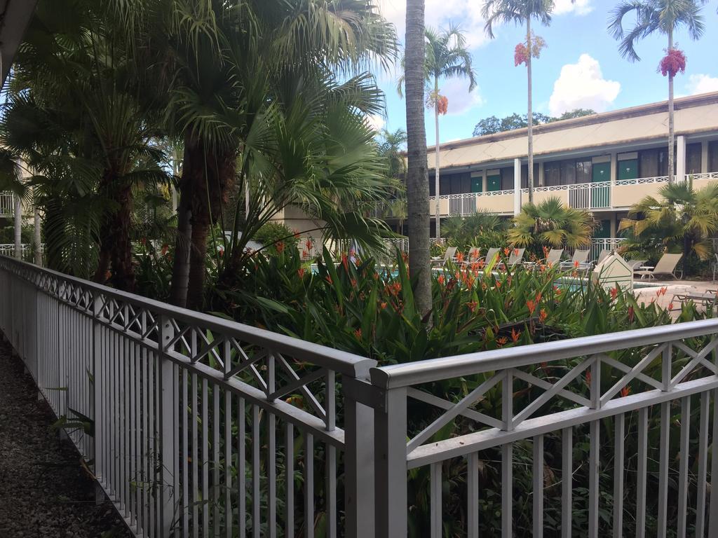 Sawgrass Inn & Conference Center Plantation Exteriér fotografie