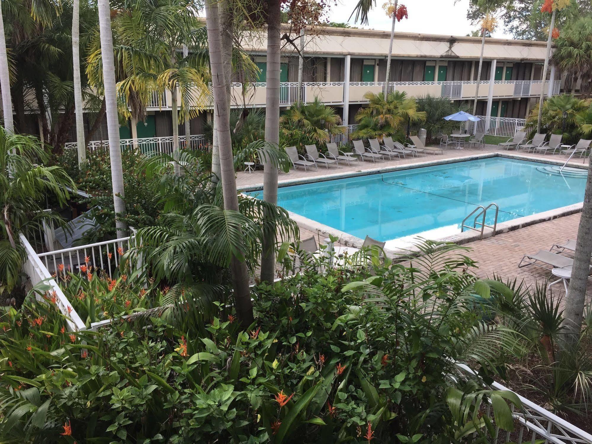 Sawgrass Inn & Conference Center Plantation Exteriér fotografie